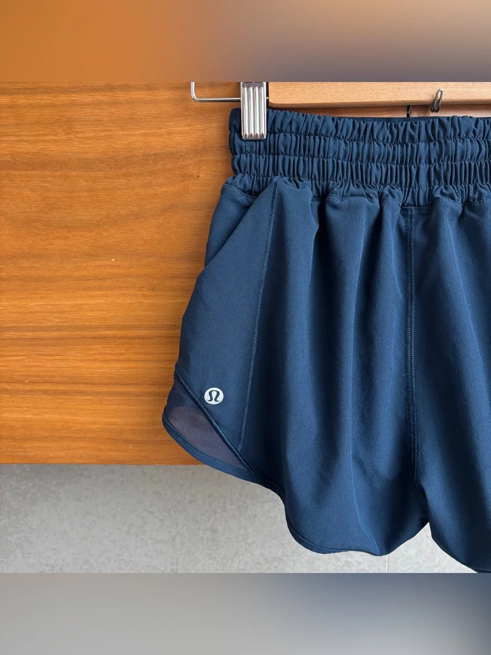 lululemon athletica size color